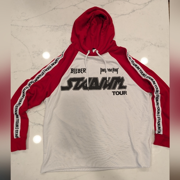 JUSTIN BIEBER STADIUM TOUR PURPOSE HOODIE ADULT UNISEX SIZE S - Picture 1 of 7